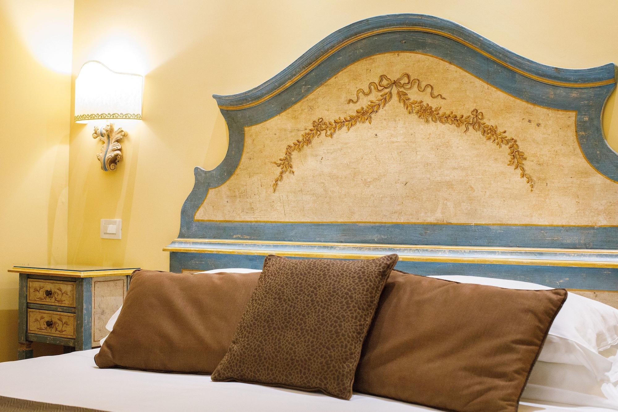 Hotel Palazzo Guardati Соренто Екстериор снимка