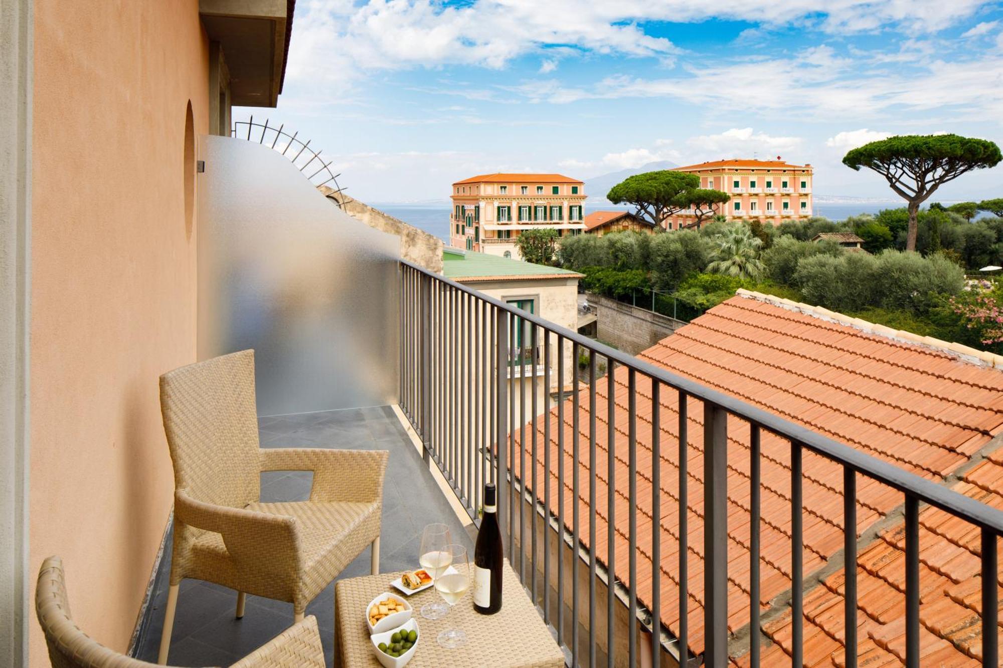 Hotel Palazzo Guardati Соренто Стая снимка