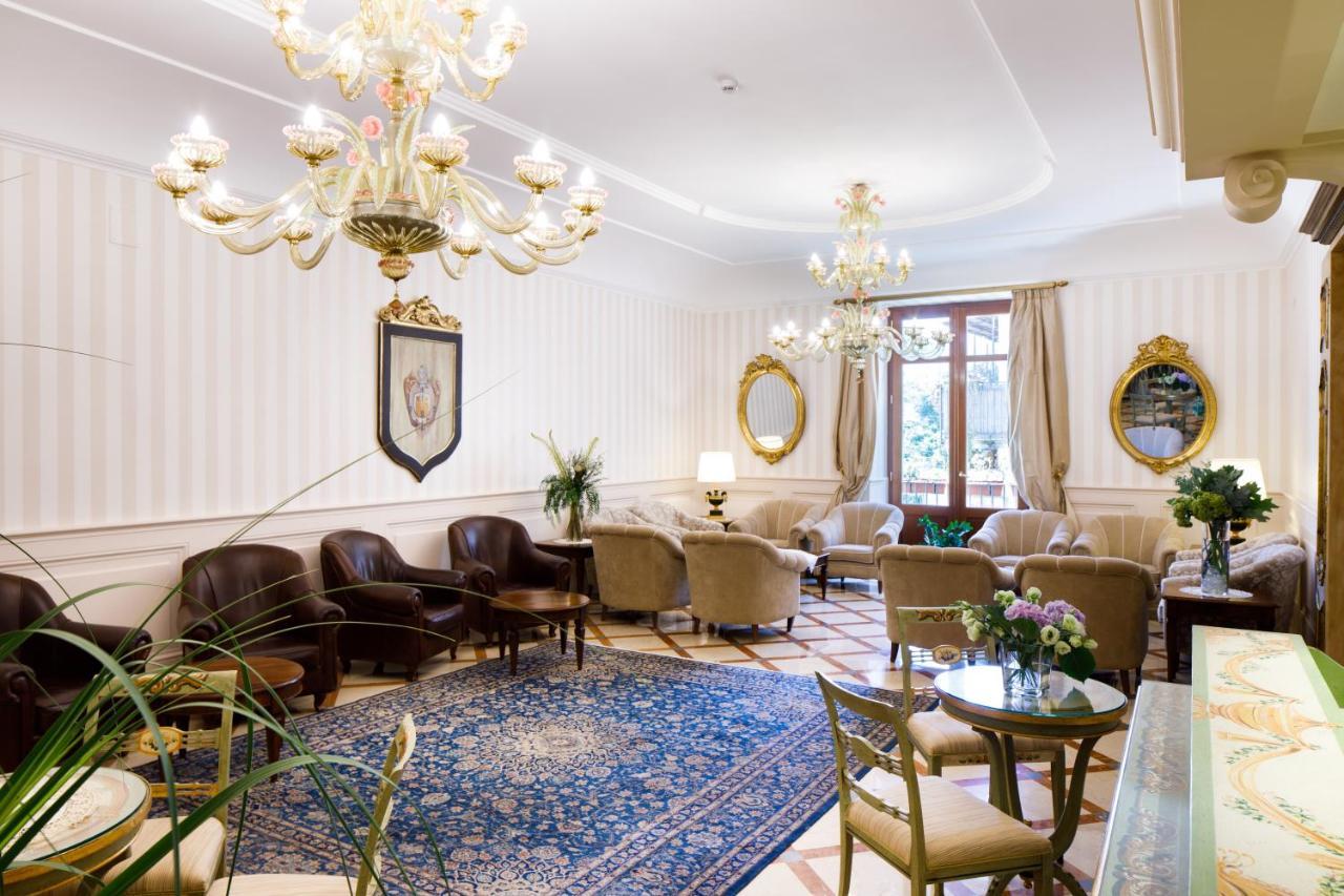 Hotel Palazzo Guardati Соренто Екстериор снимка